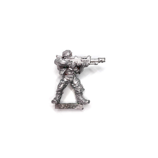 Imperial Guard - Catachan Jungle Fighter with Lasgun